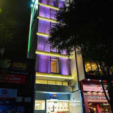 Hotel J-Espace 1 Хошимин Экстерьер фото
